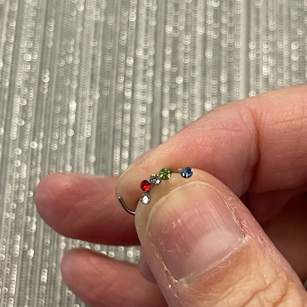 New 5 Pk Left Nostril Nose Screw Studs Pkg 3